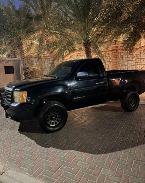 للبيع جمس سييرا موديل 2011