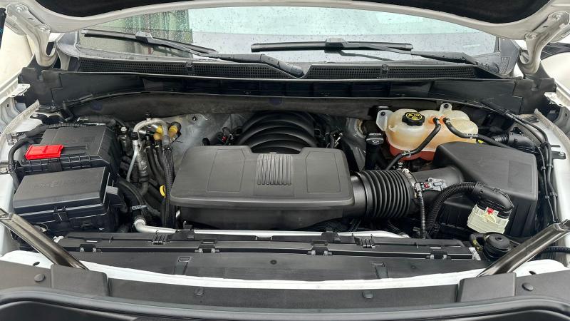 للبيع جي ام سي AT4 موديل 2023  خليجي تحت الضمان 