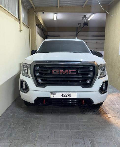 للبيع جي ام سي سييرا AT4 موديل 2022 Gulf specifications