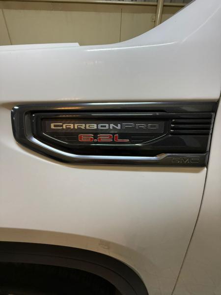 للبيع جي ام سي سييرا AT4 موديل 2022 Gulf specifications