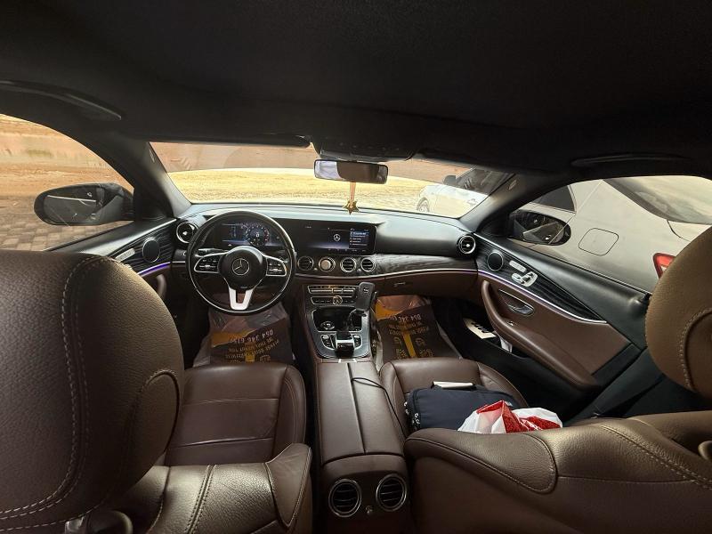 للبيع مرسيدس بنز E300 موديل 2020 خليجي 