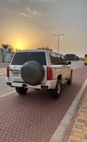 للبيع نيسان فتك موديل 2017 فل اوبشن قير عادي 