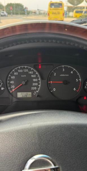 للبيع نيسان فتك موديل 2017 فل اوبشن قير عادي 