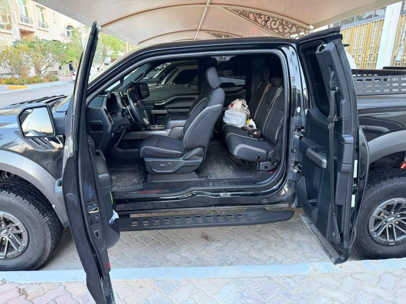 للبيع Ford F150 Raptor موديل 2020 خليجي تحت ضمان الطاير 