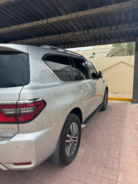 للبيع نيسان باترول بلاتينيوم موديل 2020 فل اوبشن خليجي 