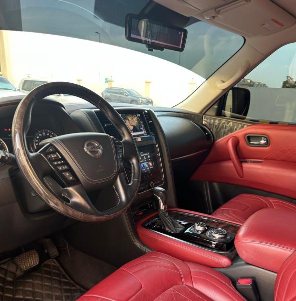 للبيع نيسان باترول بلاتينيوم V8 موديل 2020 فل اوبشن 
