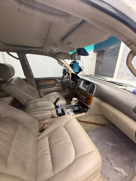 للبيع لكزس استيشن lx470 موديل 2006 وارد امريكي 