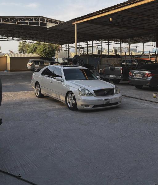 للبيع لكزس LS430 موديل 2001  فل الترا الموتر مجدد بالكامل