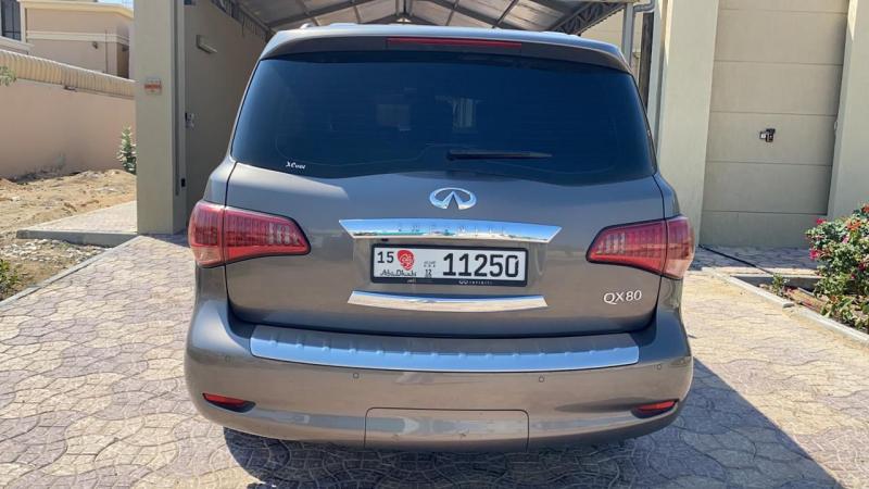 للبيع انفينيتي  qx80 موديل  2016 فل اوبشن خليجي 