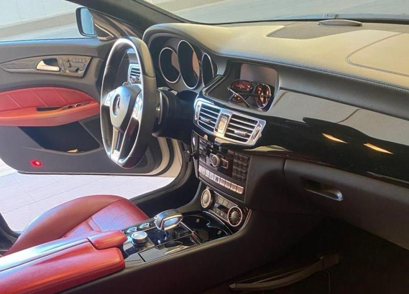 للبيع مرسيدس CLS 63 AMG  (PERFORMANCE PACKAGE) موديل 2012
