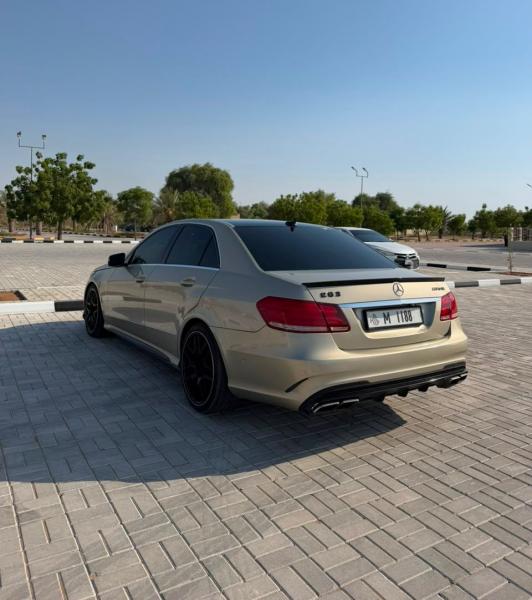 للبيع مرسيدس بنز E-Class E350 موديل 2011 فل اوبشن وارد اليابان محول 2016