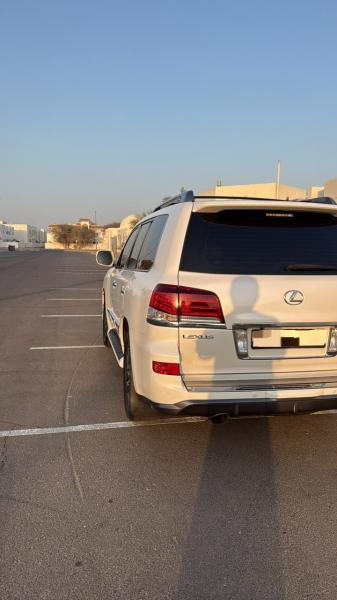 للبيع لكزس LX570 سبورت موديل 2015 فل اوبشن خليجي 