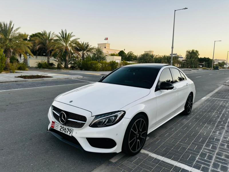 For sell Mercedes-Benz C43 AMG  Model 2017 Candian free accedent 