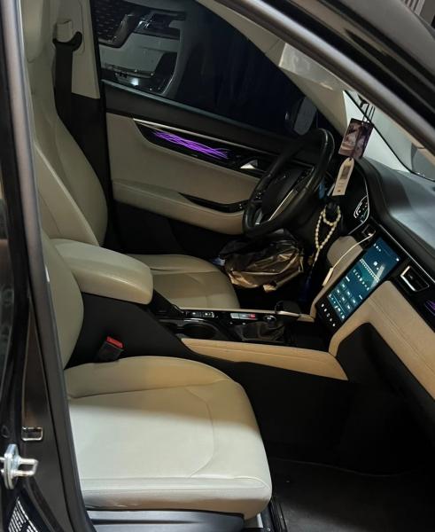 للبيع سيارة JAC J7 موديل 2023 فل اوبشن خليجي تحت الضمان 