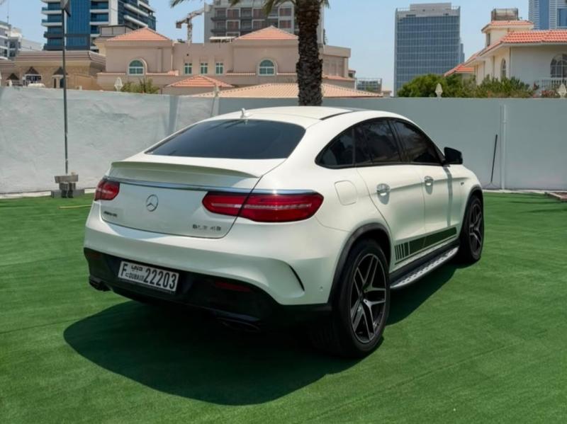 للبيع مرسيدس بنز 43 GLE  COUPE AMG موديل 2018 خليجي اول مالك من وكالة القرقاش