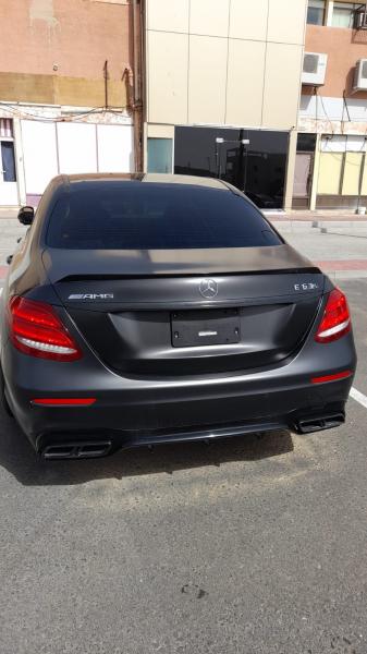 للبيع مرسيدس بنز E63S AMG موديل 2019 فل اوبشن وارد امريكا 