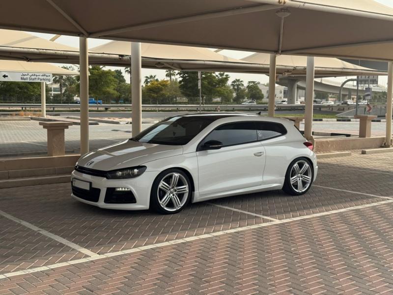 للبيع فولكس واجن شيروكو R  اصلي 2.0 توربو موديل 2015 فل اوبشن خليجي