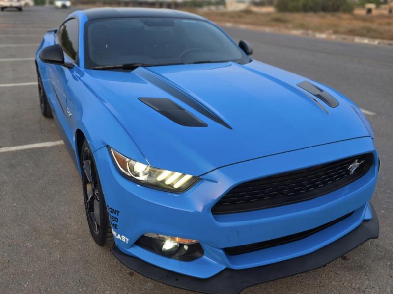 للبيع فورد موستنج جي تي سبيشل  كاليفورنيا V8 موديل 2017 قير توماتيك خليجي 