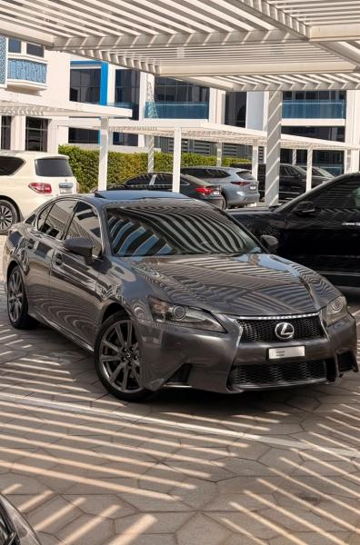 للبيع لكزس  GS350 موديل 2013 وارد امريكا اول مالك ف الدولة