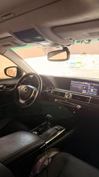 للبيع لكزس  GS350 موديل 2013 وارد امريكا اول مالك ف الدولة