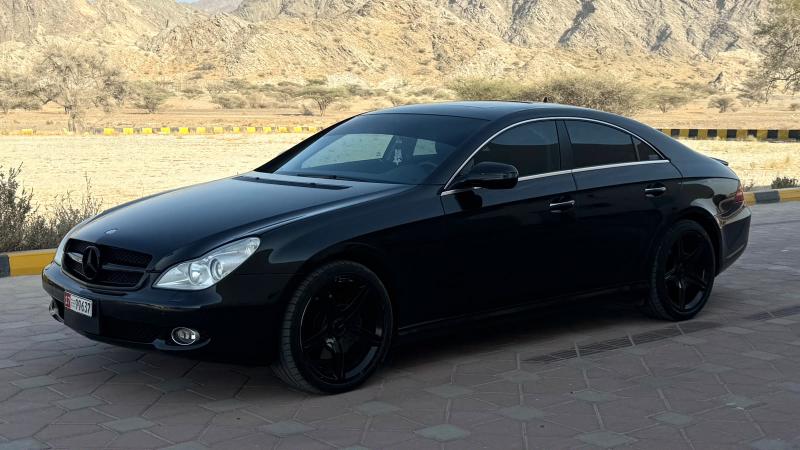 للبيع مرسيدس بنز cls 350 V6 موديل 2009 وارد اليابان اول مالك فالدوله