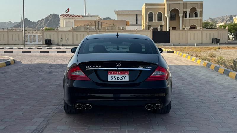 للبيع مرسيدس بنز cls 350 V6 موديل 2009 وارد اليابان اول مالك فالدوله
