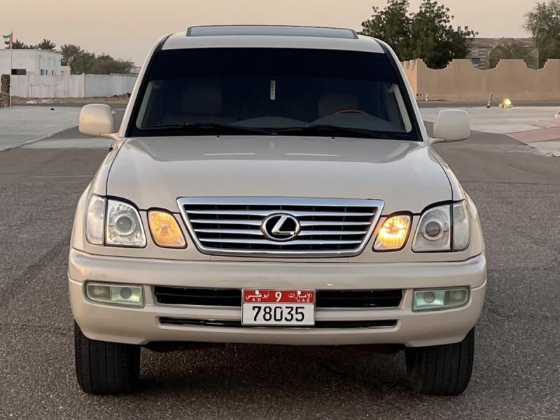 للبيع لكزس استيشن LX470 موديل 2003 وارد امريكا 