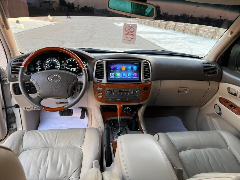 للبيع لكزس استيشن LX470 موديل 2003 وارد امريكا 