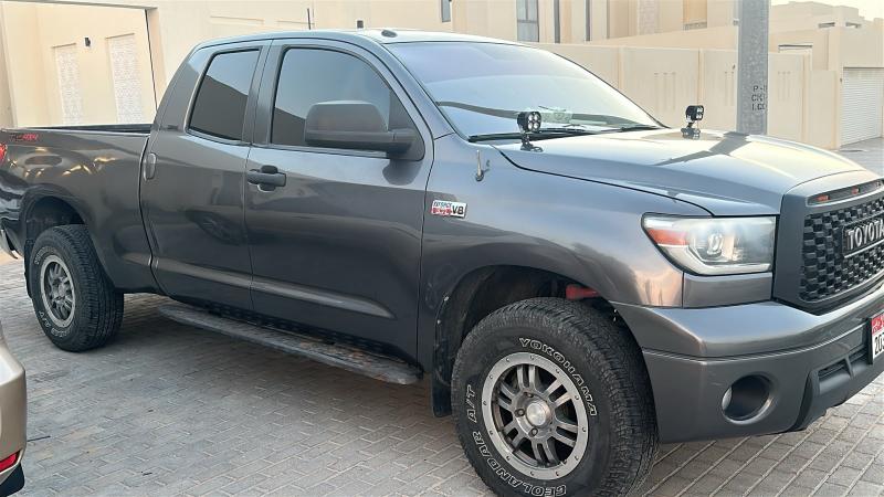 للبيع تويوتا تندرا TRD موديل 2012 باب ونص