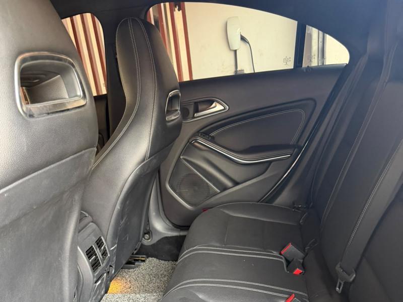 للبيع مرسيدس بنز CLA 250 4 MATIC موديل 2018 فل اوبشن وارد اليابان