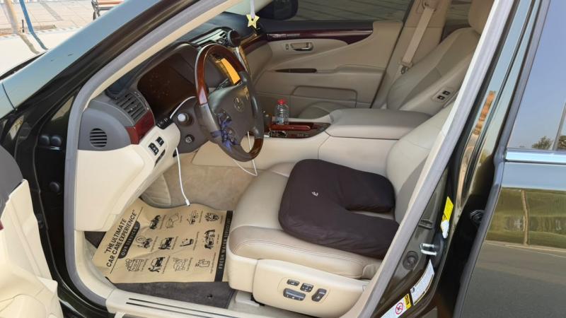 للبيع لكزس LS 460 موديل 2010 وارد أمريكا أول مالك