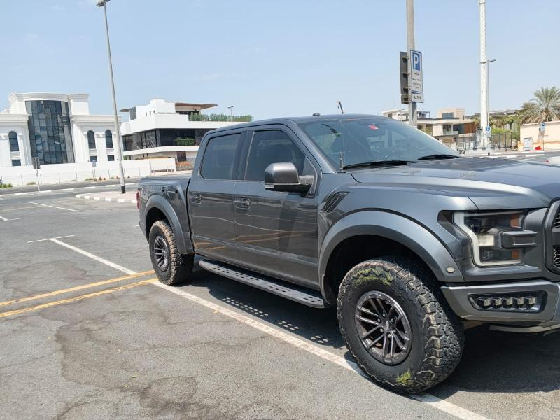للبيع فورد رابتر F150 موديل 2020 فل أوبشن وارد امريكا