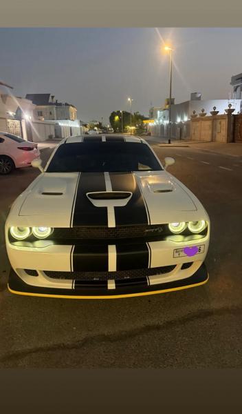 للبيع تشالنجر هلكات وايد بودي موديل 2018 خليجي 
