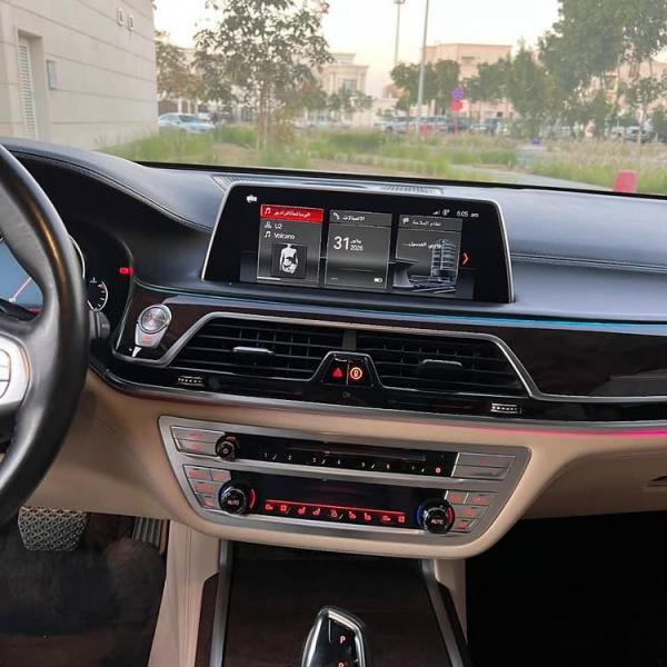 للبيع بي ام دبليو 750li twin turbo V8 موديل 2016 اعلى فئة فل ابشن عليها كت2021 خليجي تشيكات وكالة