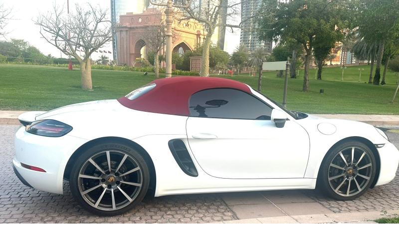 For sell porsche boxster 718 Model 2023