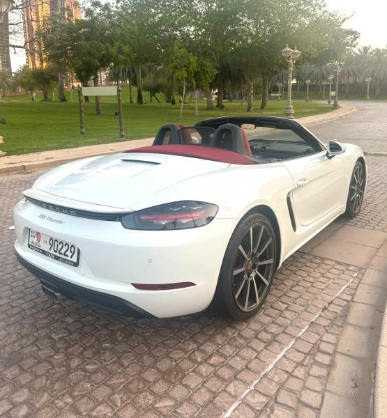 For sell porsche boxster 718 Model 2023