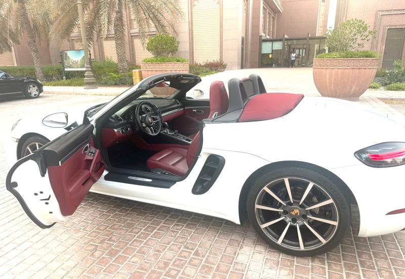 For sell porsche boxster 718 Model 2023