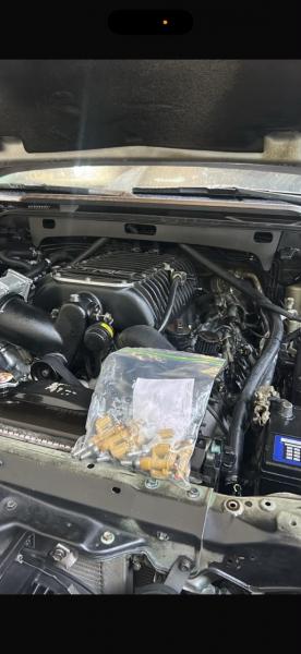 للبيع لكزس LX570 سوبر تشارج TRD عند كراج المغربي بوست 8 موديل 2010 محول 2015 بالكامل