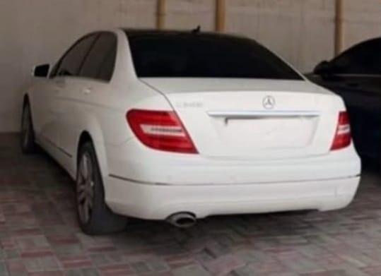 للبيع مرسيدس بنز C200 موديل 2013 خليجي 