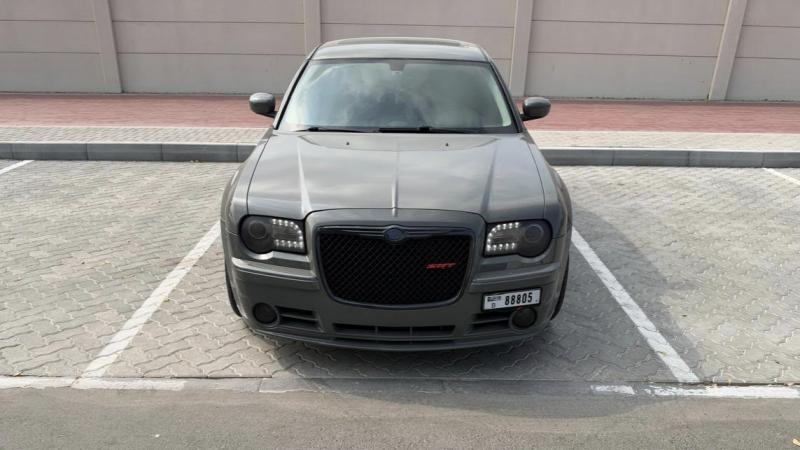 للبيع كرايسلر 300 SRT8 موديل 2009 خليجي 