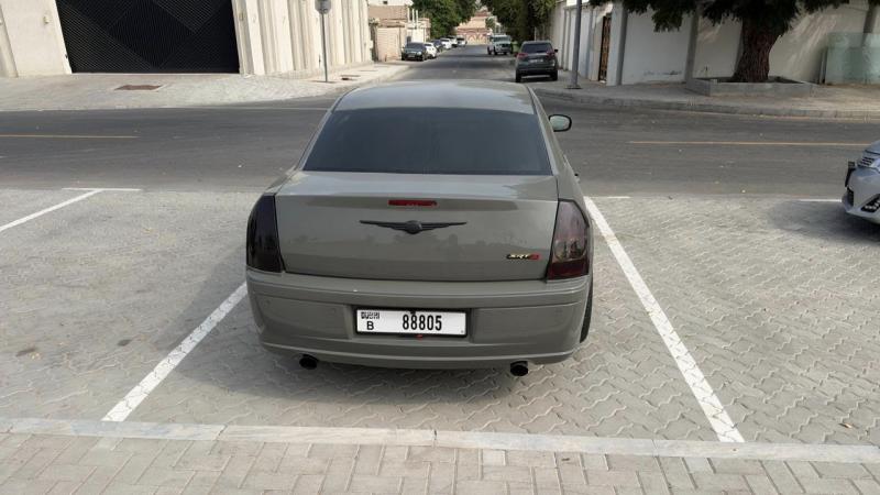 للبيع كرايسلر 300 SRT8 موديل 2009 خليجي 