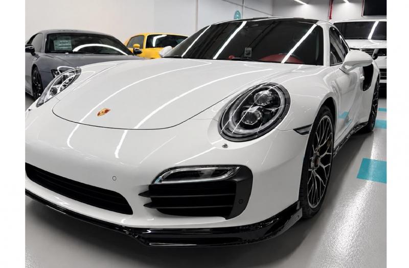 For sell Porsche 911 Turbo S model 2014  first owner, no accidents